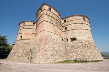 Castello-di-Sassocorvaro1